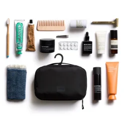 Hanging Toiletry Kit
