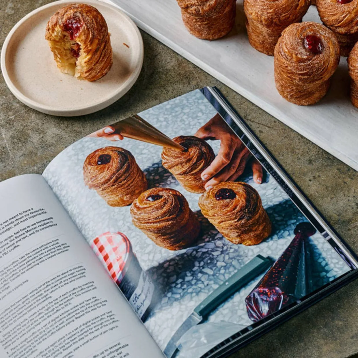 Lune: Croissants All Day, All Night