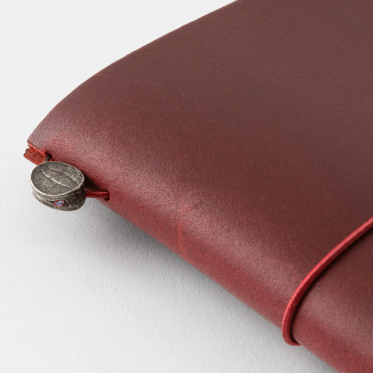 Traveler's Notebook Love and Trip Ltd Ed Starter Set Passport