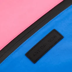 Waterproof Expander Pouch Medium