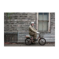 Westography: Images of a Vanishing Suburbia